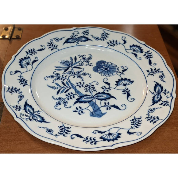 blue danube Dining Blue Danube Dinner Plates 25 Inch Imperfect